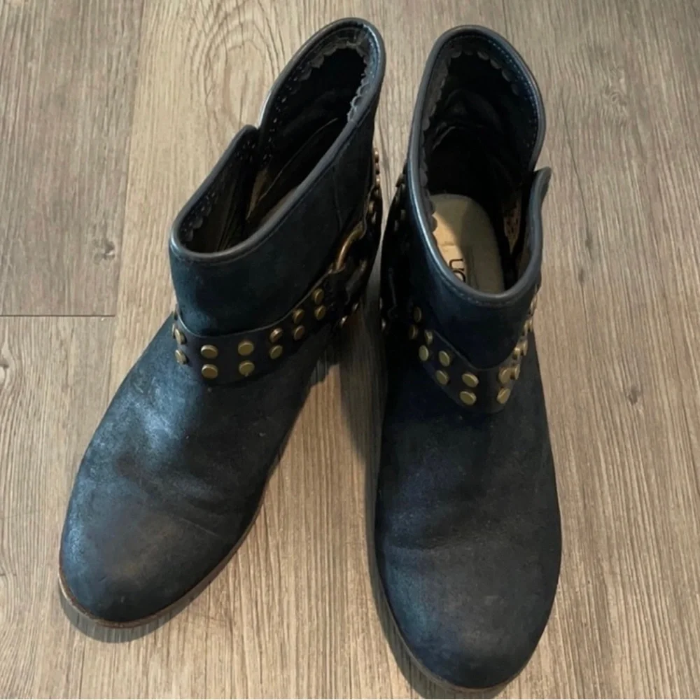 UGG Vintage Darling Black Suede Leather Harness Ankle Boots Sz 7